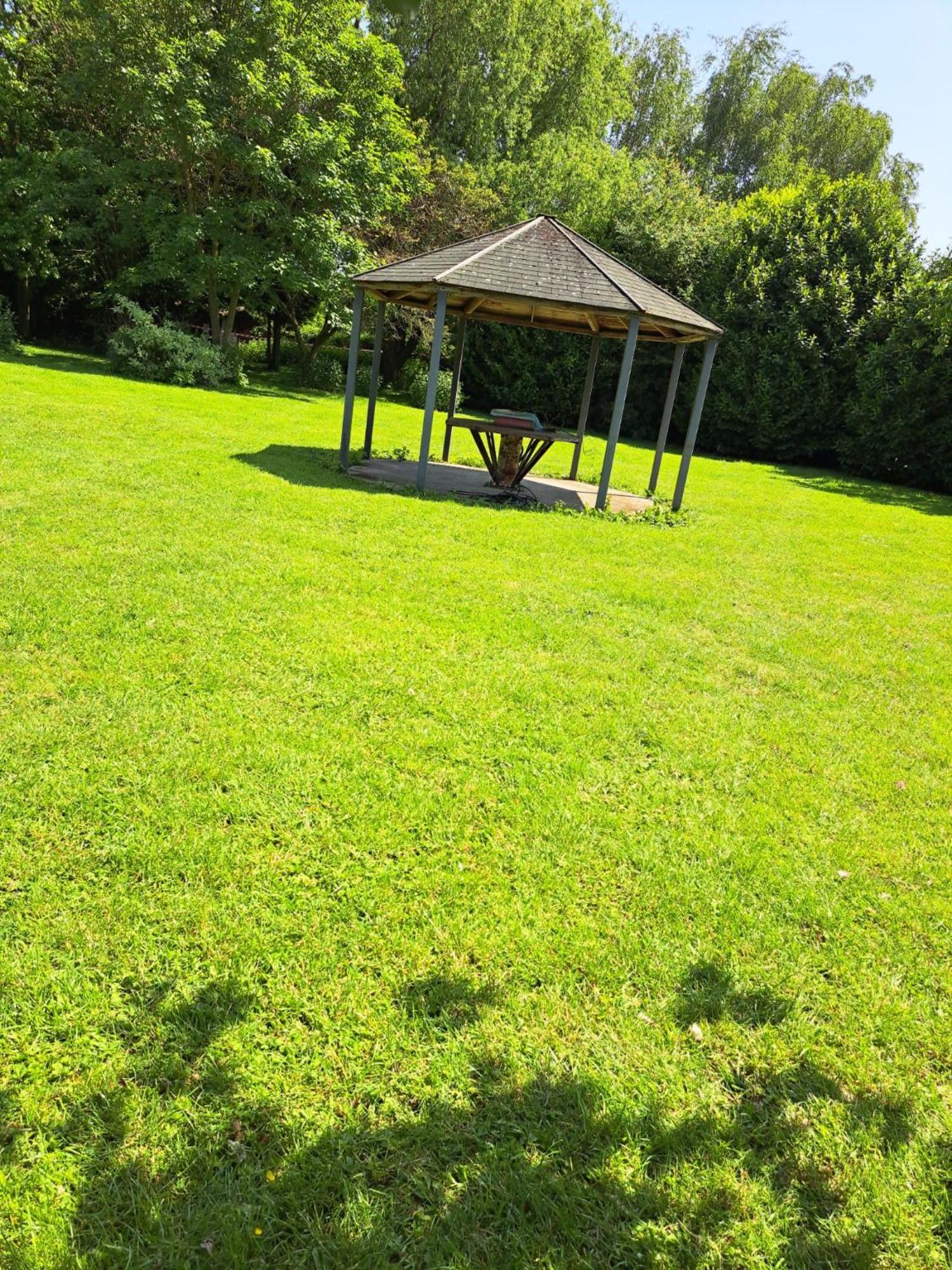 Lens Chambres D'Hotes A 800M De Pairi Daiza Et Proche Du Shape-Otan מראה חיצוני תמונה